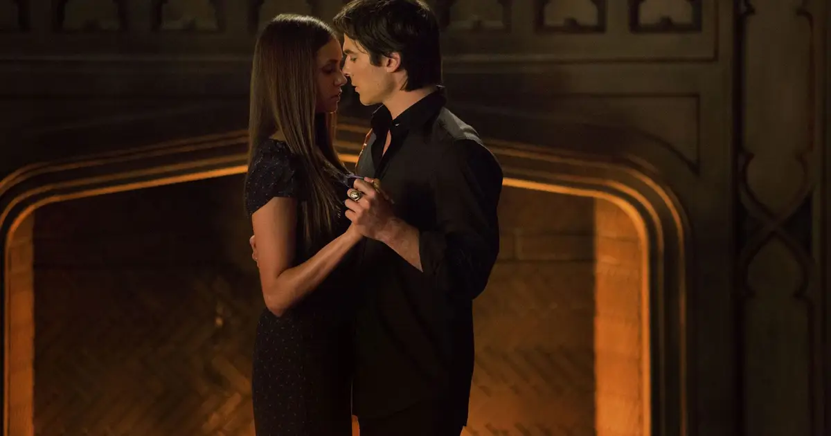 The Vampire Diaries: Damon & Elena's Relationship, Season By Season