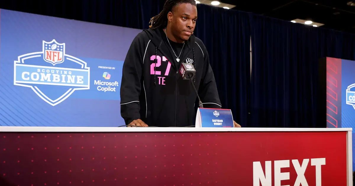 Lane Kiffin Defends Recruiting Browns TE Dae’Quan Wright Following Court Injunction