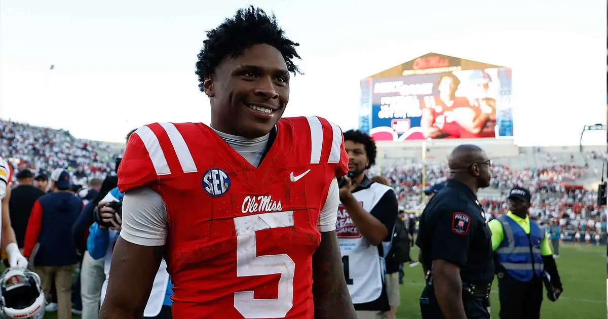 Ole Miss RB Kewan Lacy Ruled Out vs. Auburn After Dislocating His Left Shoulder