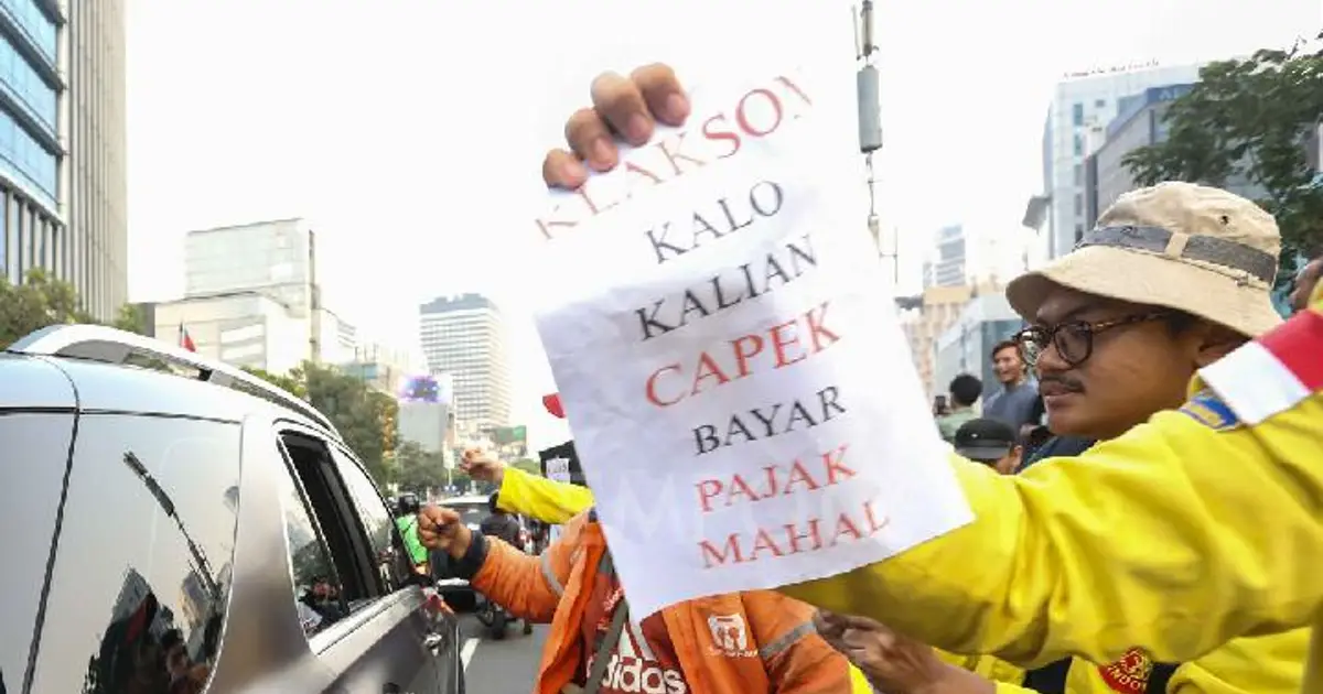 Mass Protests Hit Five Locations Across Jakarta Today