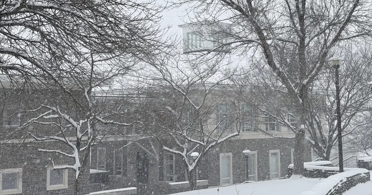 Historic Snow Day Shuts Down Campus