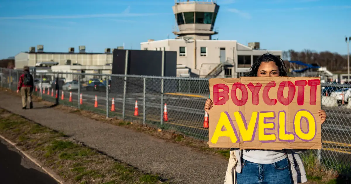 Here How to Find Out Which Corporations Are Collaborating With ICE