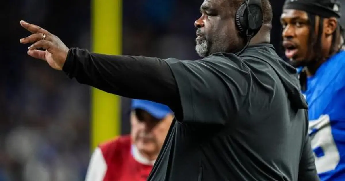 Report : Patriots seek DC after moving Terrell Williams to high - ranking role