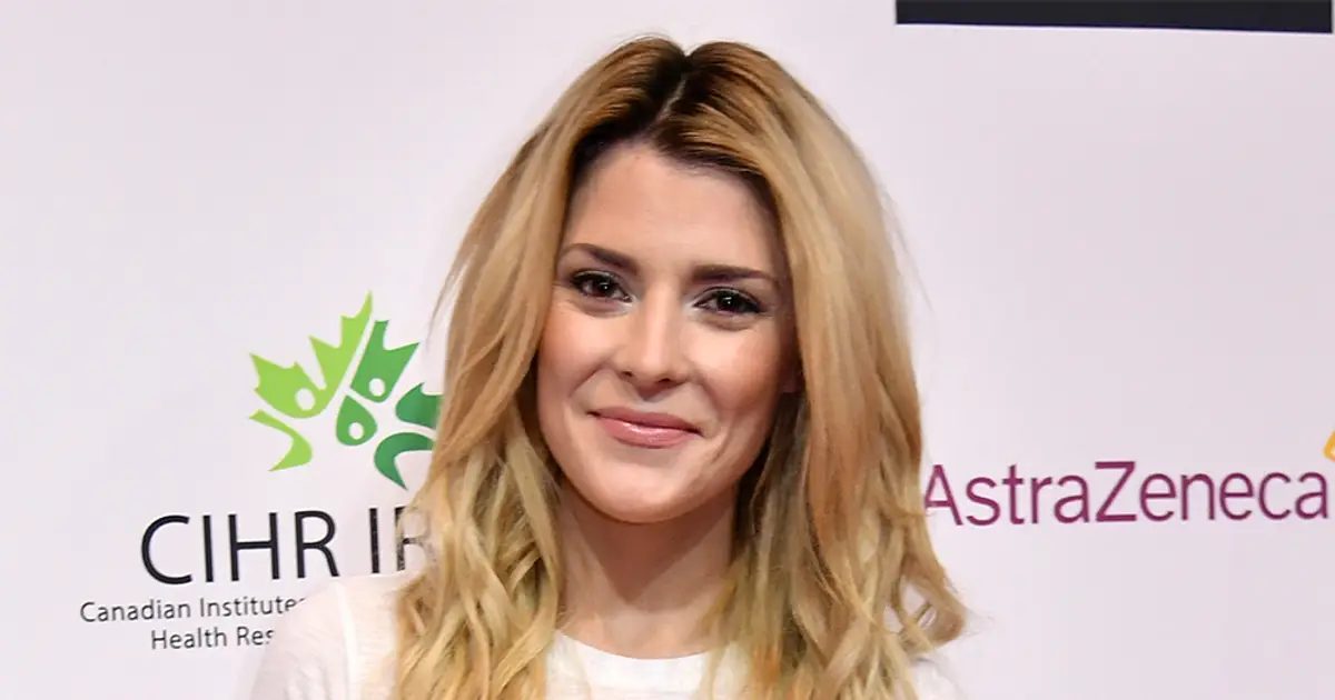 Grace Helbig Reveals Upcoming Surgery for Brain Tumors Three Years After Beating Breast Cancer