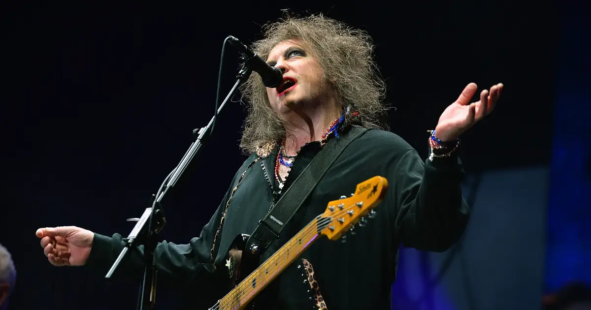 The Cure’s Robert Smith Slams FIFA’s World Cup Final Halftime Show: ‘Just F— Off’