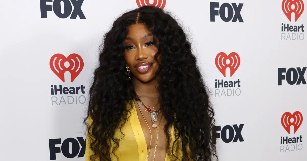SZA Slams ‘Disgusting‘ Musicians Using AI, Says Platforms Like Suno Train on the ‘Best and Brightest Black Minds of Writers and Producers’