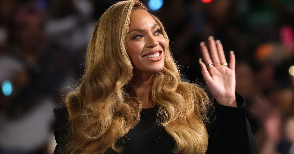 Beyoncé Announces $1 Million Donation for Earthquake Relief Efforts in Colombia
