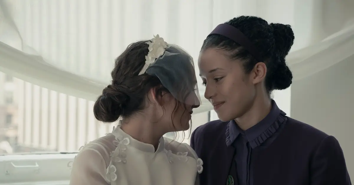 ‘The Testaments’ Stars Chase Infiniti, Mattea Conforti on What That Private Finale Moment Means for Agnes and Becka: ‘That’s Her Person in Life’