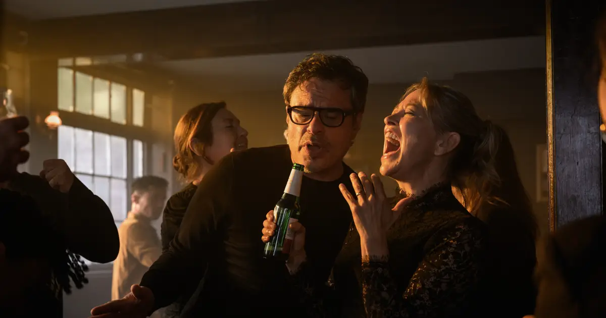 Jemaine Clement and Nicola Walker Are Hilarious as Best Friends at War in Hulu’s ‘Wrong-Com’ ‘Alice and Steve’: TV Review