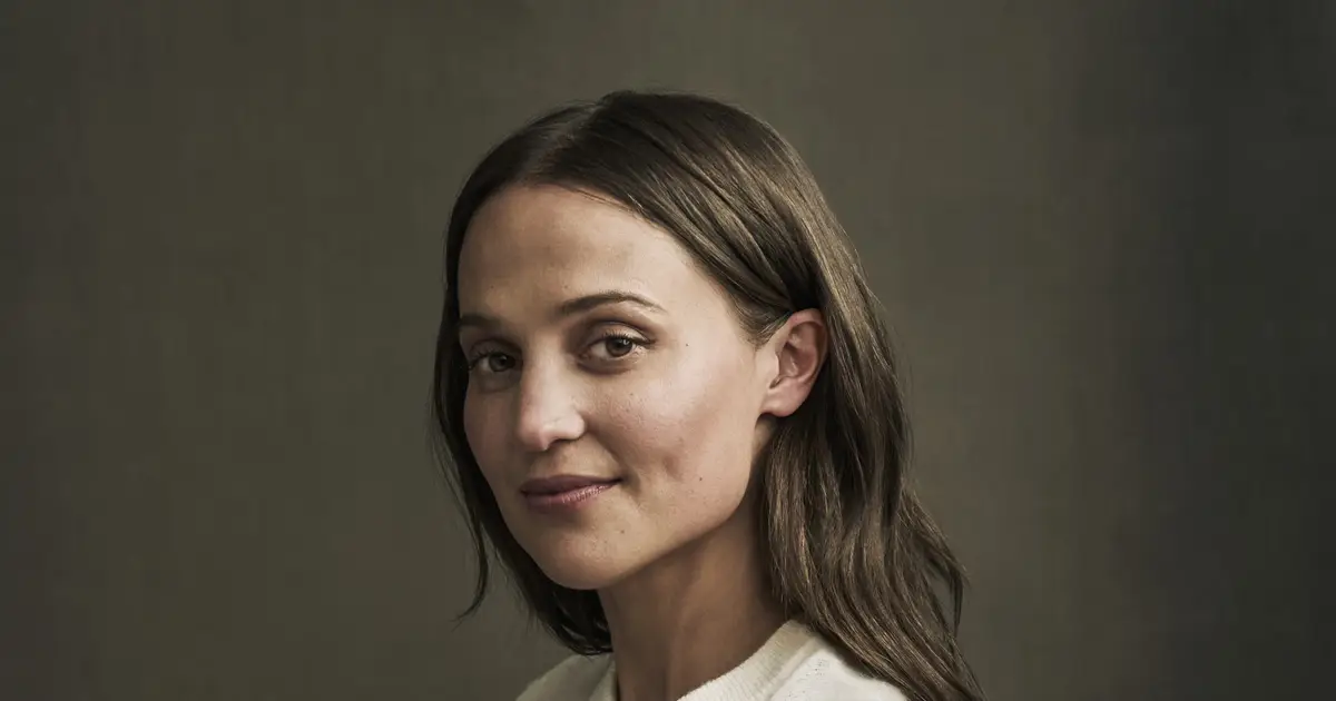 Alicia Vikander Joins Aaron Taylor-Johnson in ‘Enigma Variations’ Series at Netflix