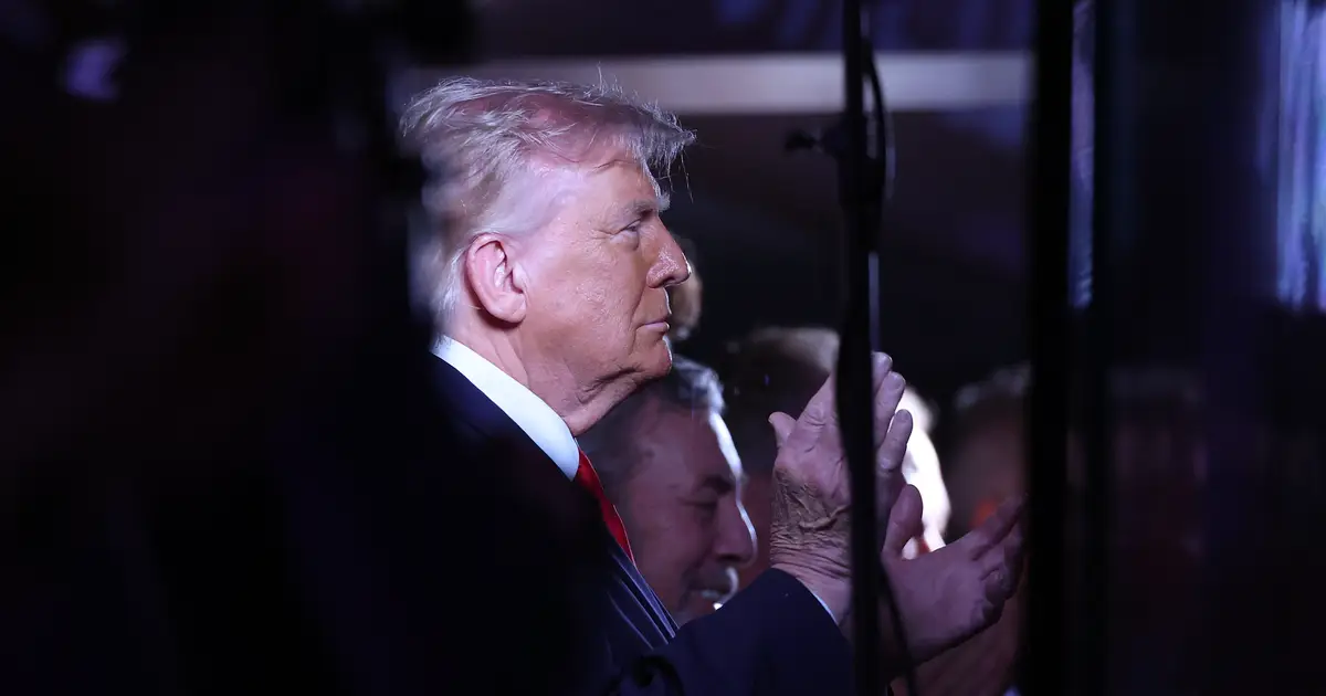 Donald Trump Booed at NBA Finals in New York City