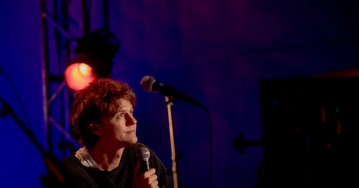Whitmer Thomas Sings, Skates and Does Stand-Up in Trailer for HBO Comedy Special ‘Terminal Crew of Dudes’ (EXCLUSIVE)