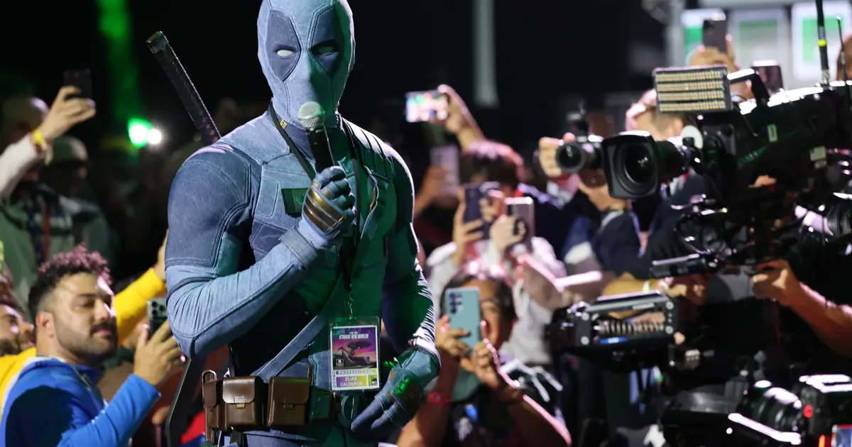 Ryan Reynolds Snuck Into Comic-Con as Deadpool With ‘No Handlers’ and ‘No Security’: ‘I Felt So Lucky’