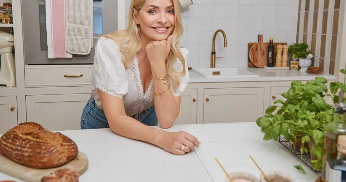 Former ‘This Morning’ Host Holly Willoughby Heads to YouTube for New Lifestyle Series