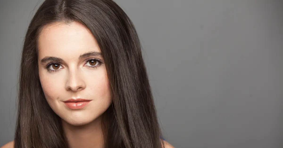 Vanessa Marano to Produce and Star in Frontières Horror Comedy ‘Ring Leader’: ‘It’s ‘Bridesmaids’ Meets ‘Self Help’’ (EXCLUSIVE)