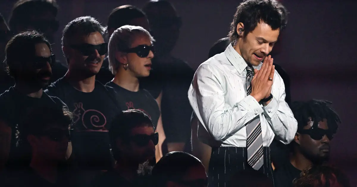 Harry Styles Shouts-Out Ex Taylor Swift’s Wedding During Madison Square Garden Show