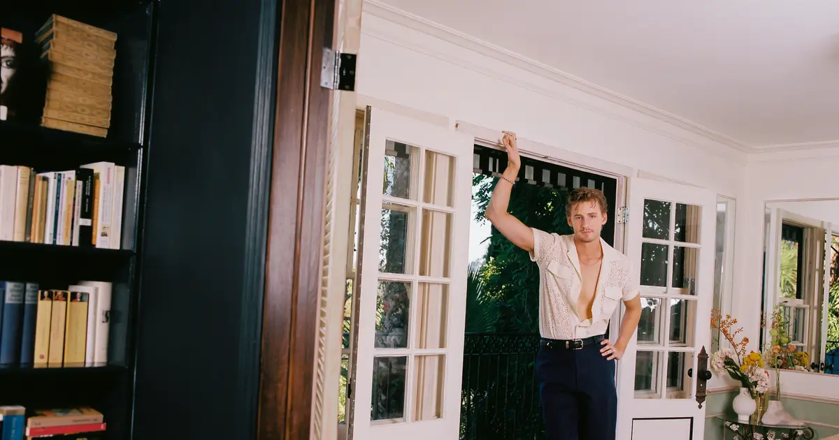 Magnus Ferrell on His Viral Hit ‘Asleep Talking’ and Dad Will Ferrell Showing Michelle Obama His Music: ‘I Finally Felt Ready to Have a Spotlight on It’