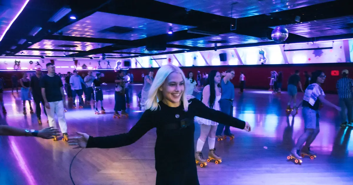 Phoebe Bridgers Leads Delighted Fans Around the Rink at a Rollerskating Listening Party for ‘Lost Weekend’