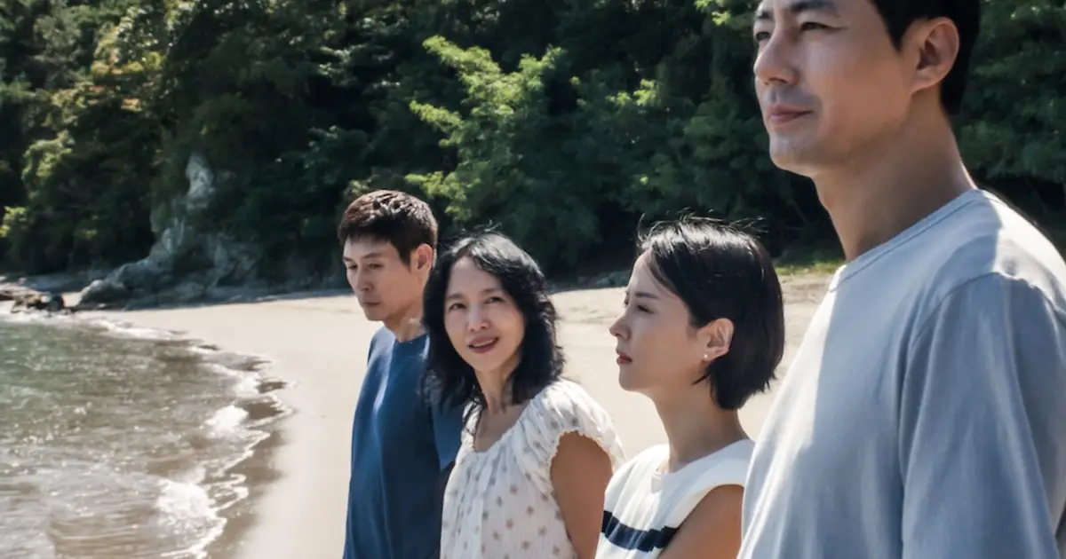 ‘Possible Love’ Review: Korean Master Lee Chang-dong Returns With a Beautifully Mature, Quietly Colossal Relationship Drama
