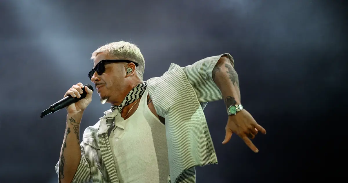 Macklemore Calls Out ‘Free Palestine’ Onstage, Spurring Petition Demanding He Leave Ed Sheeran Tour