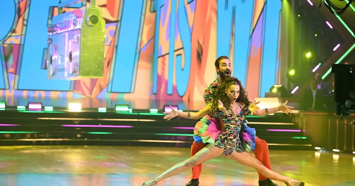 ‘Dancing With the Stars’ Season 35 Kicks Off With Voting Glitch During Premiere