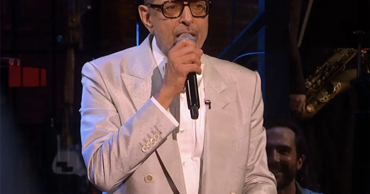 Jeff Goldblum Performs a Jazz Number to Open ‘SNL U.K.’ Season 2: ‘Hoping You’ll Like Me More Than Nando’s or Marmite’