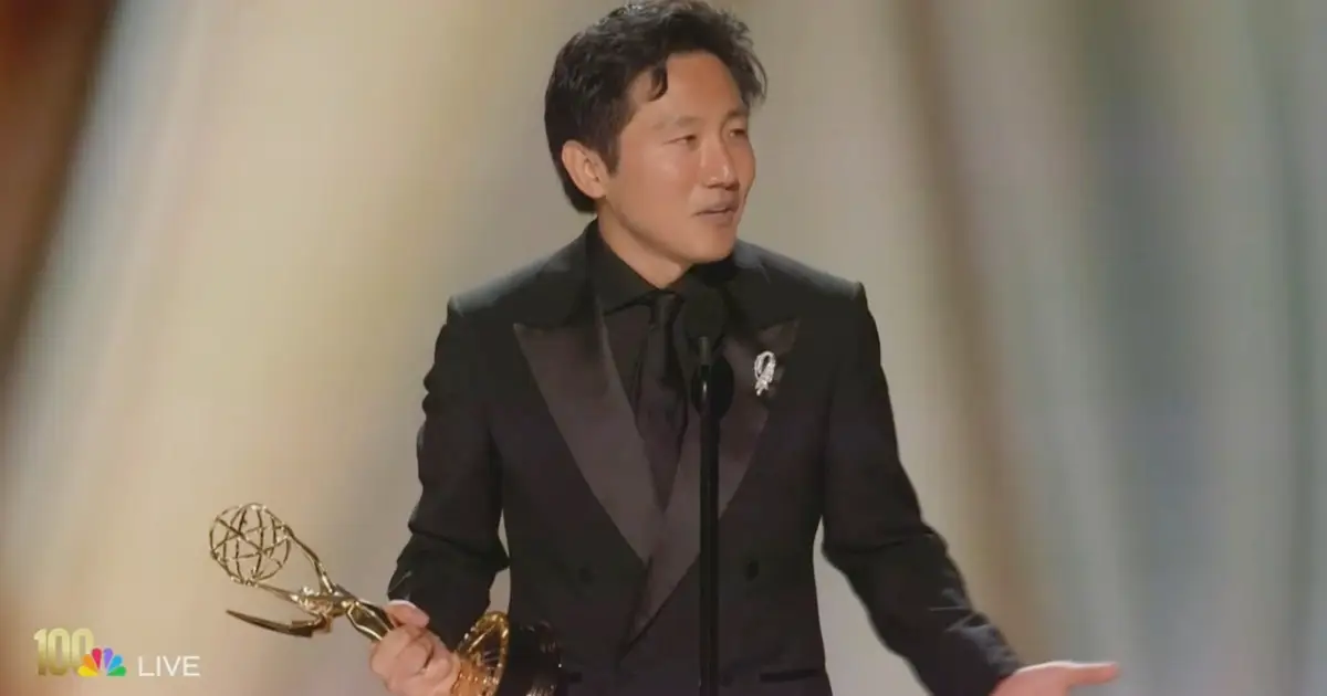 Hiro Murai Becomes First Asian Director to Win Emmy for Comedy Directing With ‘Widow’s Bay’