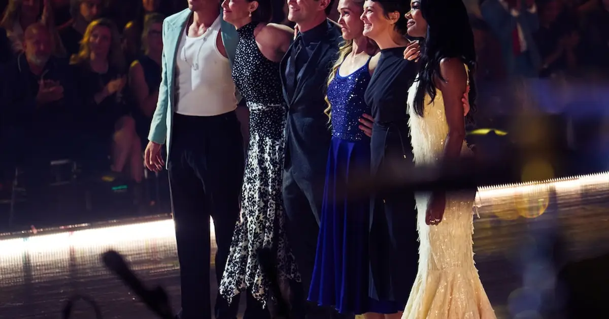 Julia Stiles ‘Bawled’ Before Heath Ledger Tribute, Breaks Down ’10 Things I Hate About You’ Cast Reunion on ‘Dancing With the Stars’