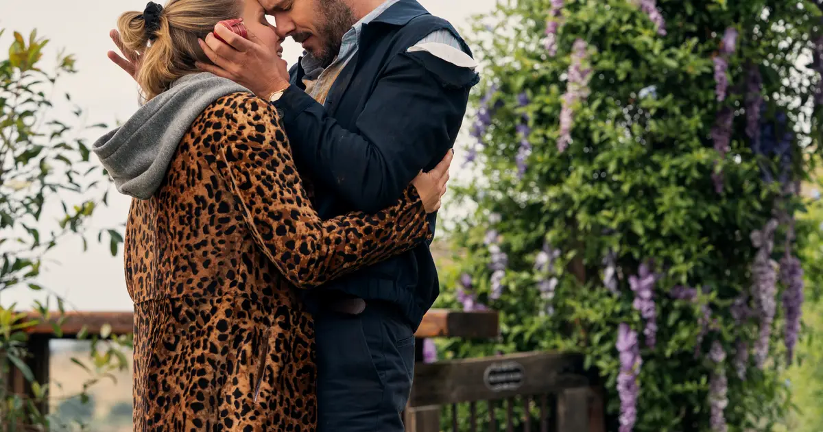 ‘Nobody Wants This’ Season 3 Opens With 6.2 Million Views in Four Days