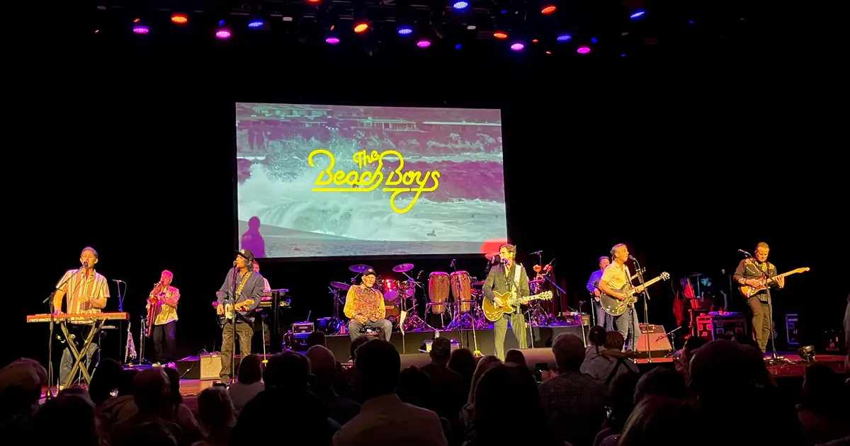 The Beach Boys Play Nashville’s Ryman in What John Stamos Says ‘Could Be the Last Time I Stand Behind Mike’ Love in Concert