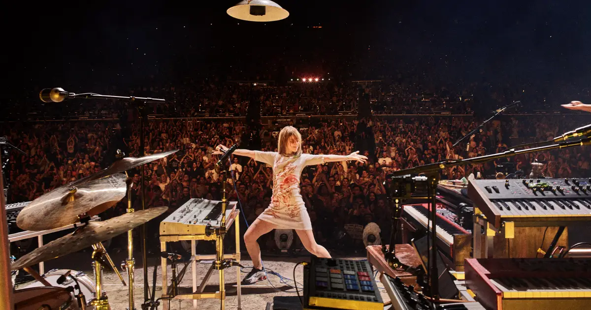 Hayley Williams Proves There’s a Lot More to Her Than Paramore in a Galvanizing Solo Show at the Hollywood Bowl: Concert Review