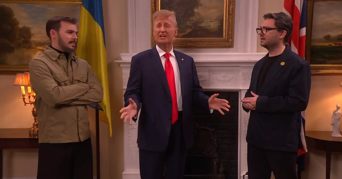 James Austin Johnson’s Trump Stops by ‘SNL U.K.’ for Meeting With Burnham and Zelenskyy: ‘You Don’t Have One Guy Who Can Play Trump?’