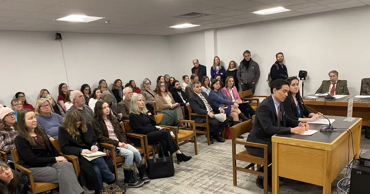 New Hampshire committee hears arguments on vaccine bill