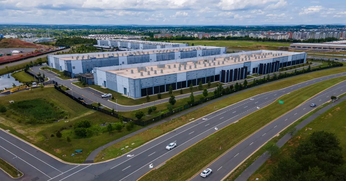 Virginia bill would put more energy costs on data centers , slash rates for residents