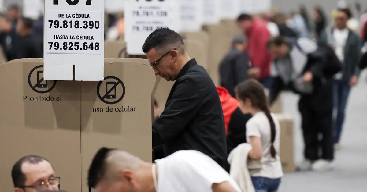 Colombia elects Congress , chooses presidential candidates amid US tensions