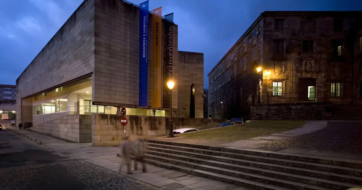 Fracas Over Spanish Art Center Director : Morning Links for May 28 , 2026