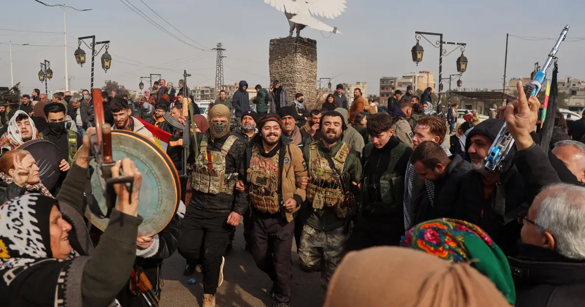 Ceasefire with Kurdish - led force extended for another 15 days , Syrian army says