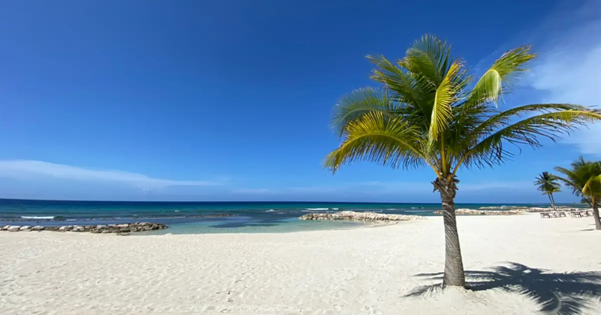 The US State Department Just Lowered Its Travel Advisory for This Caribbean Island
