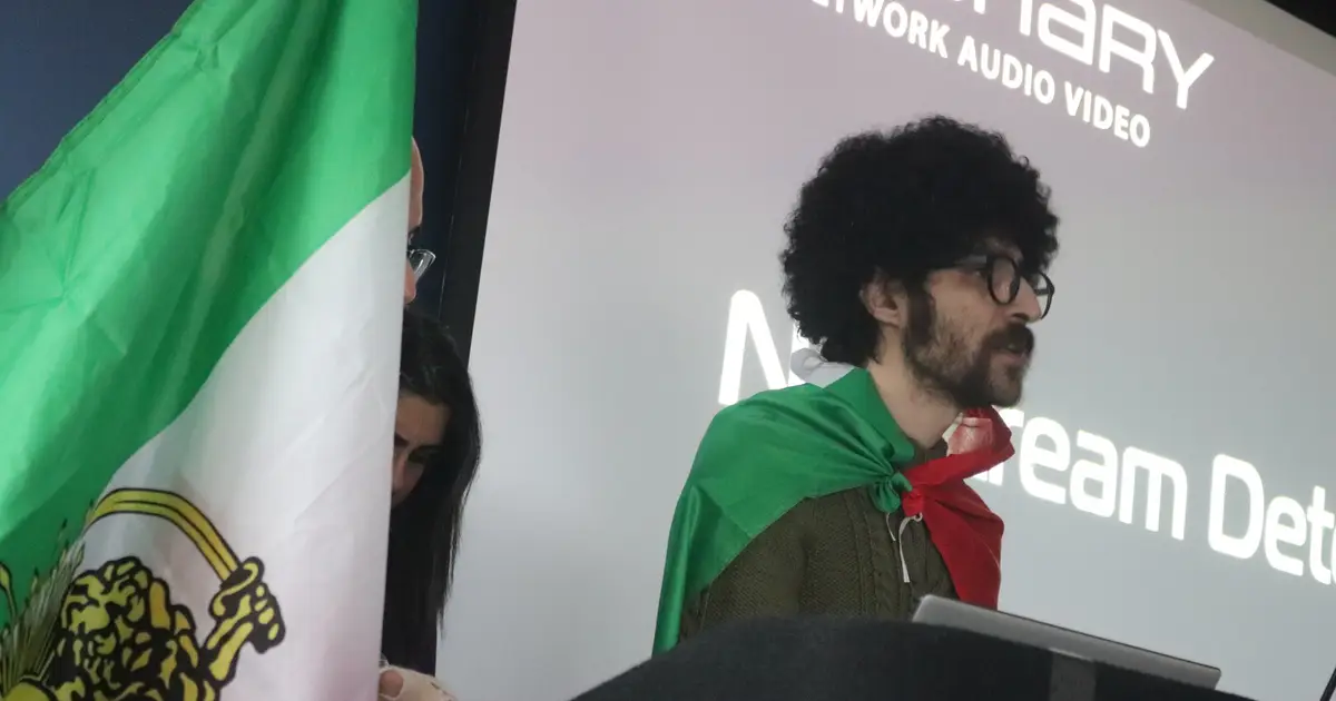 Iranians in Kamloops hold protest to show solidarity , raise awareness amid deadly crackdown
