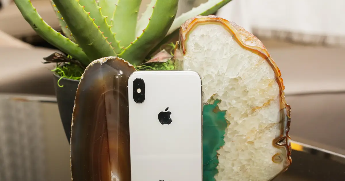Apple’s Once-Futuristic iPhone X Is Now ‘Obsolete’