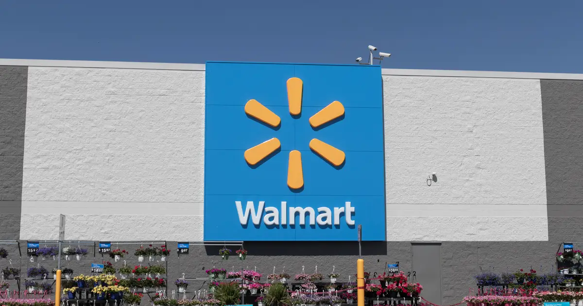 You Can Soon Use the Tap-to-Pay Option at Walmart and Sam’s Club
