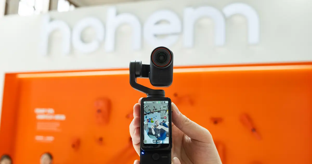 Hohem’s Eyepic Combines an Action Cam and Gimbal. I Haven’t Seen Anything Like It Before