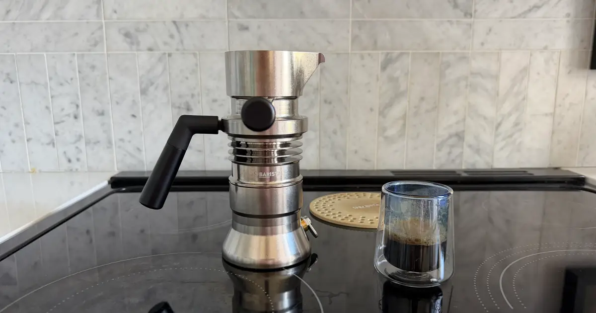 This Stunning Espresso Machine Is the Size of a Moka Pot and Inspired by a Jet Engine