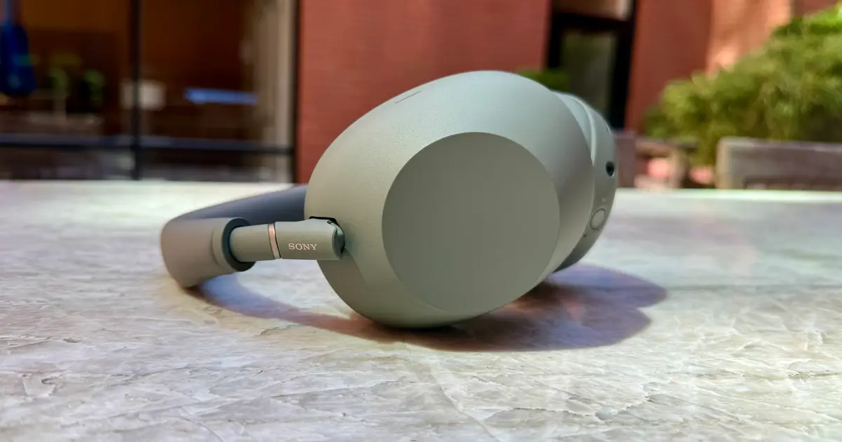 This New Color for Sony’s WH-1000XM6 Headphones May Be My Favorite So Far
