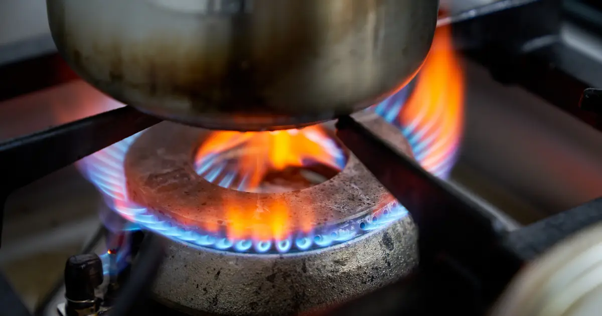 A New Study Puts the Heat on Gas Stoves for Commercial Kitchen Air Pollution