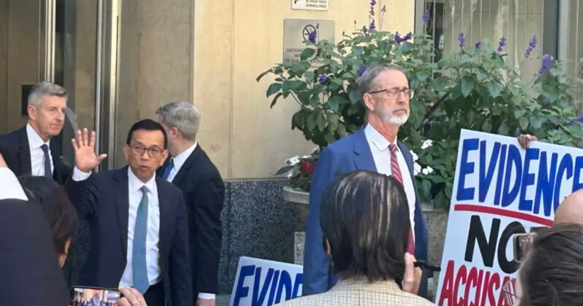 Defense calls prosecution’s star witness a ‘hustler’ in bribery trial of ex-Oakland mayor