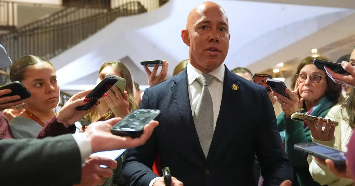 House Republicans barely defeat war powers resolution