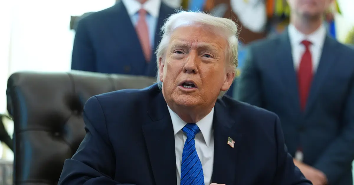 Trump says US is  starting to talk to Cuba  as he moves to cut its oil supplies – Daily Press