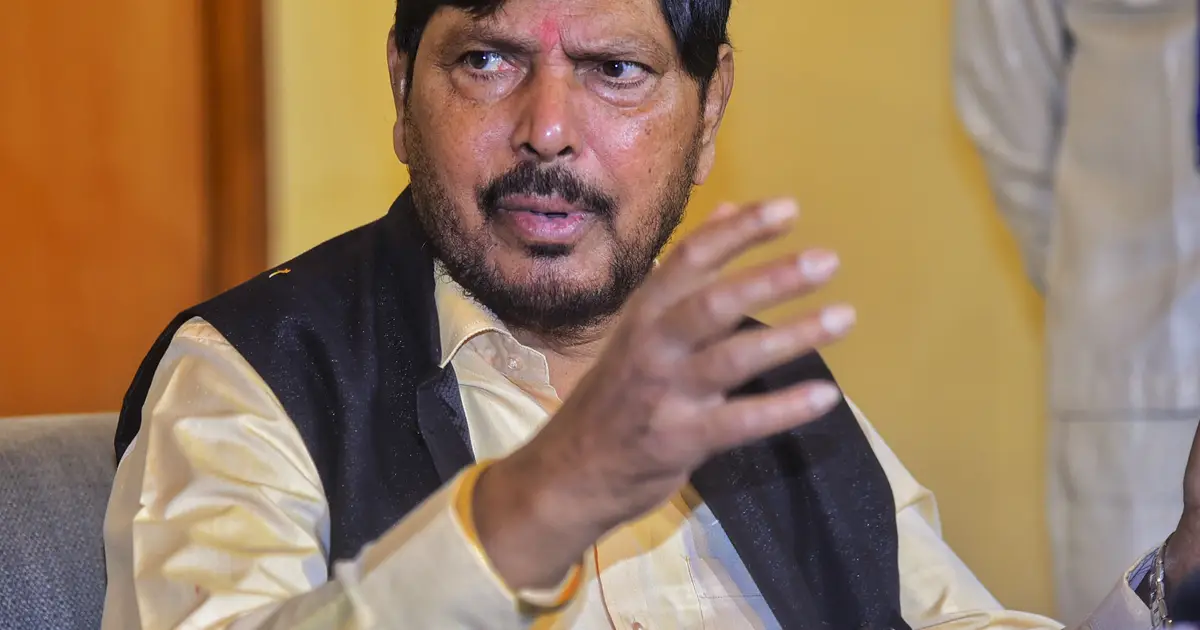 Athawale : Kerala Will Get More Funds if CM Vijayan Joins NDA