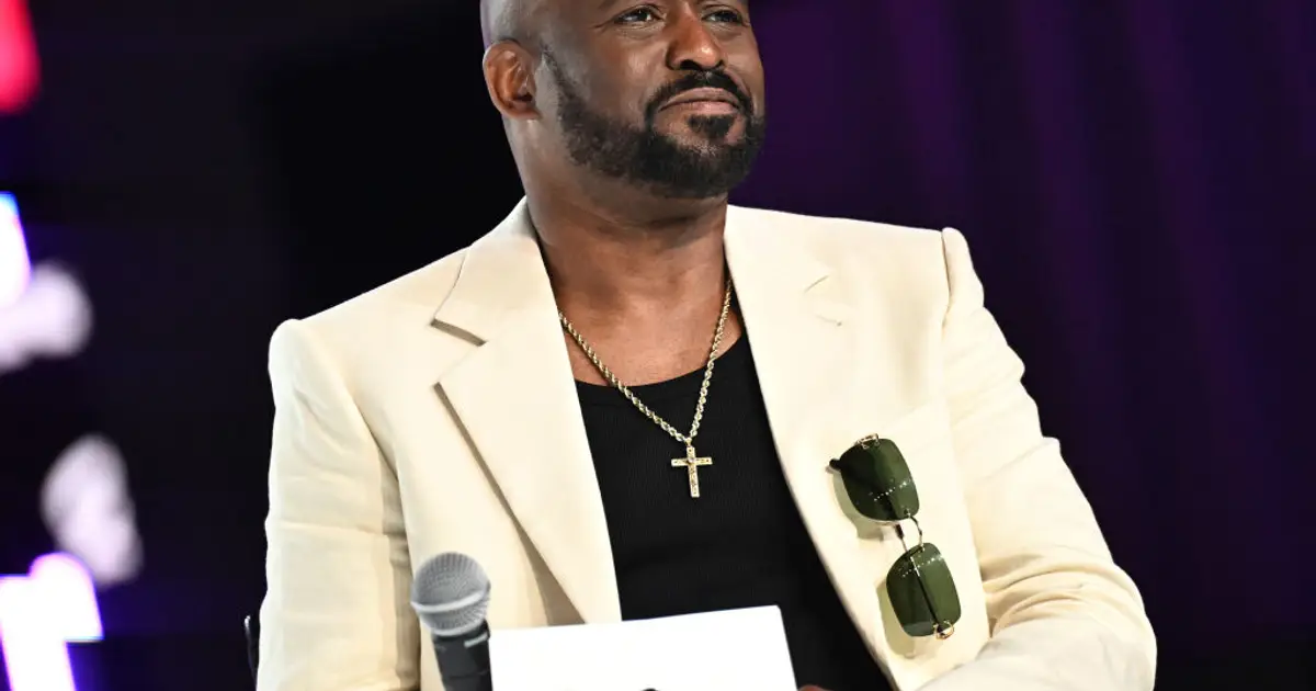 Wayne Brady Says Being Pansexual Makes Him A Better Father